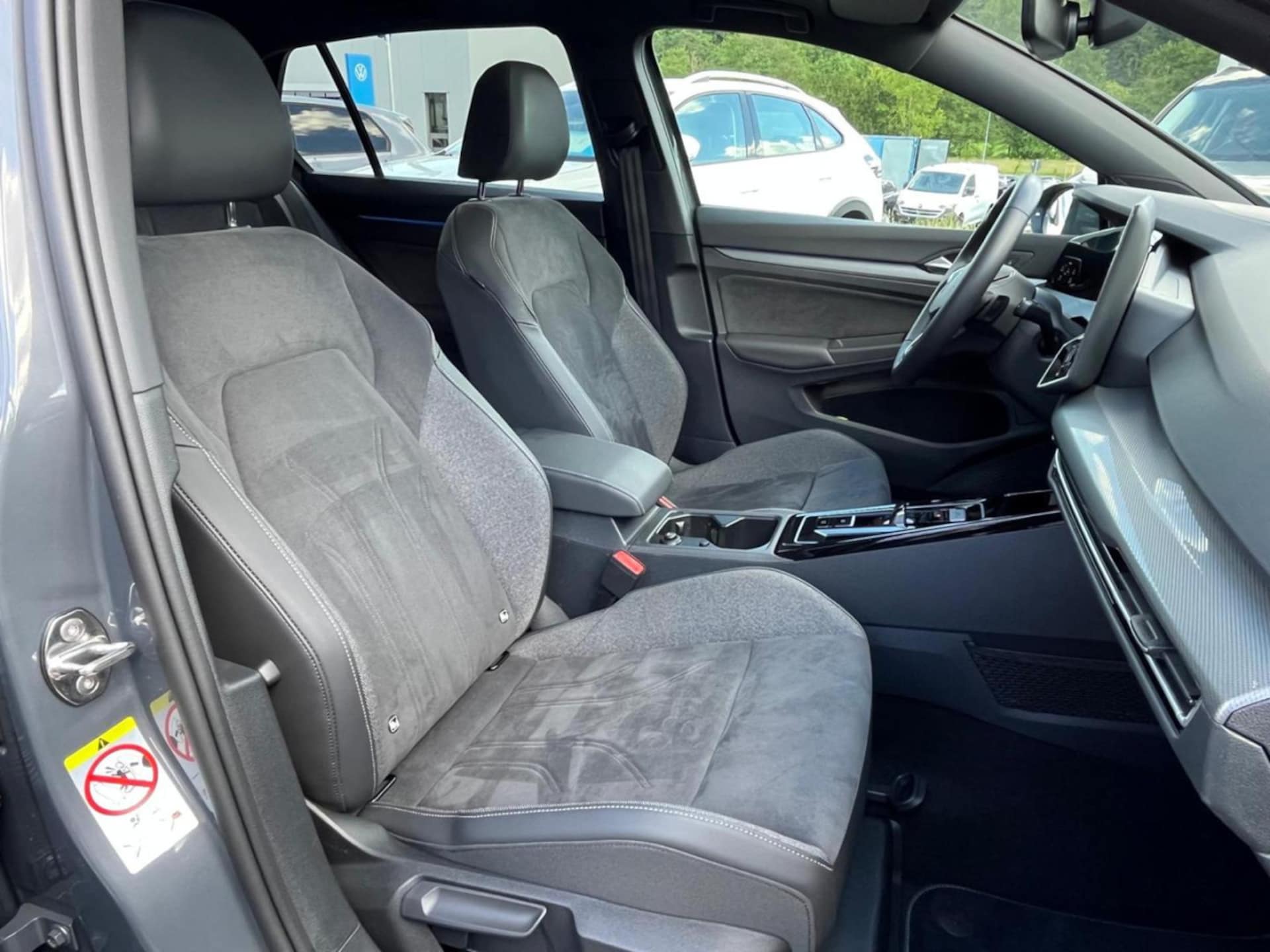 Volkswagen Golf Style