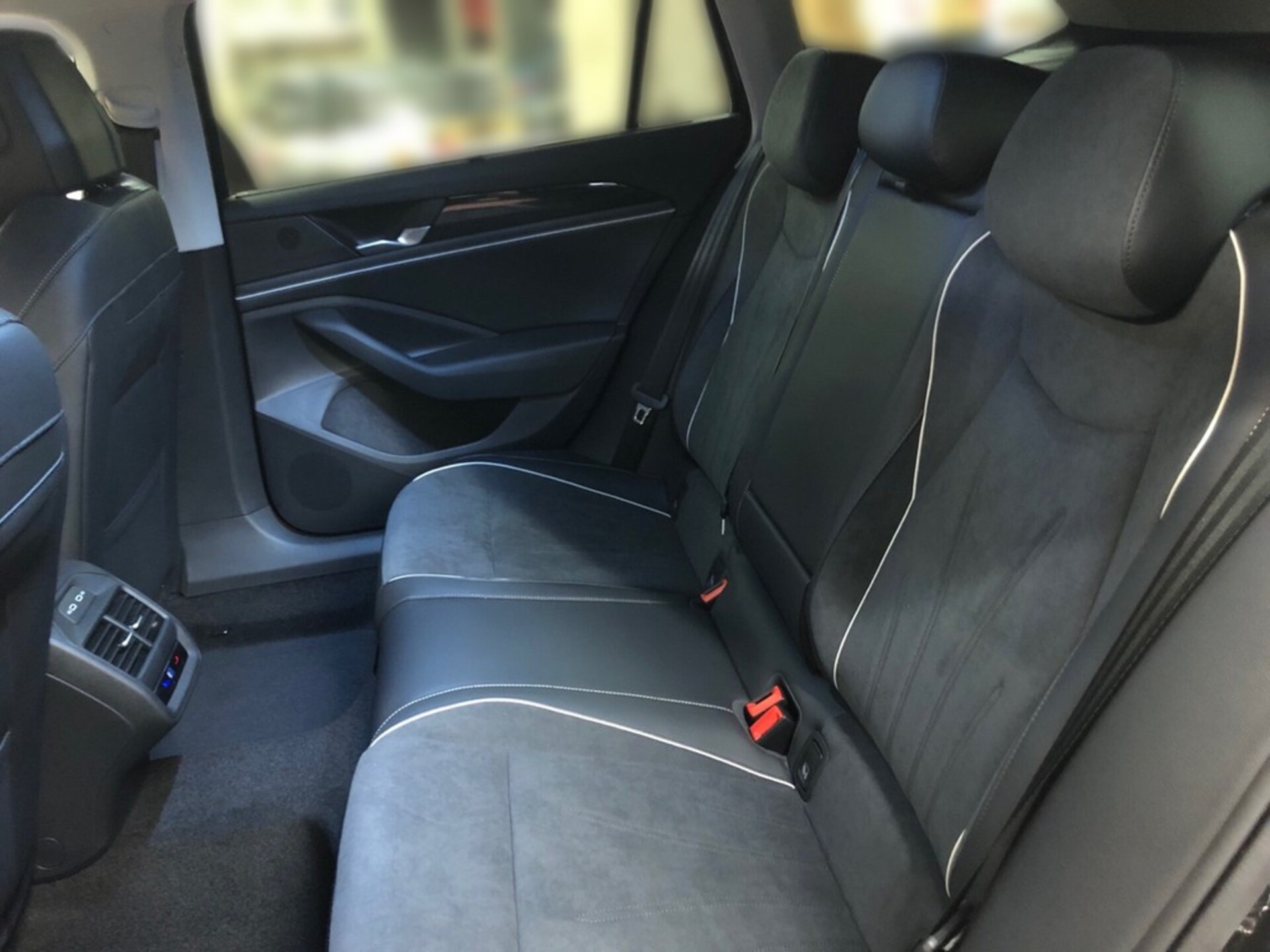 Volkswagen Passat Business
