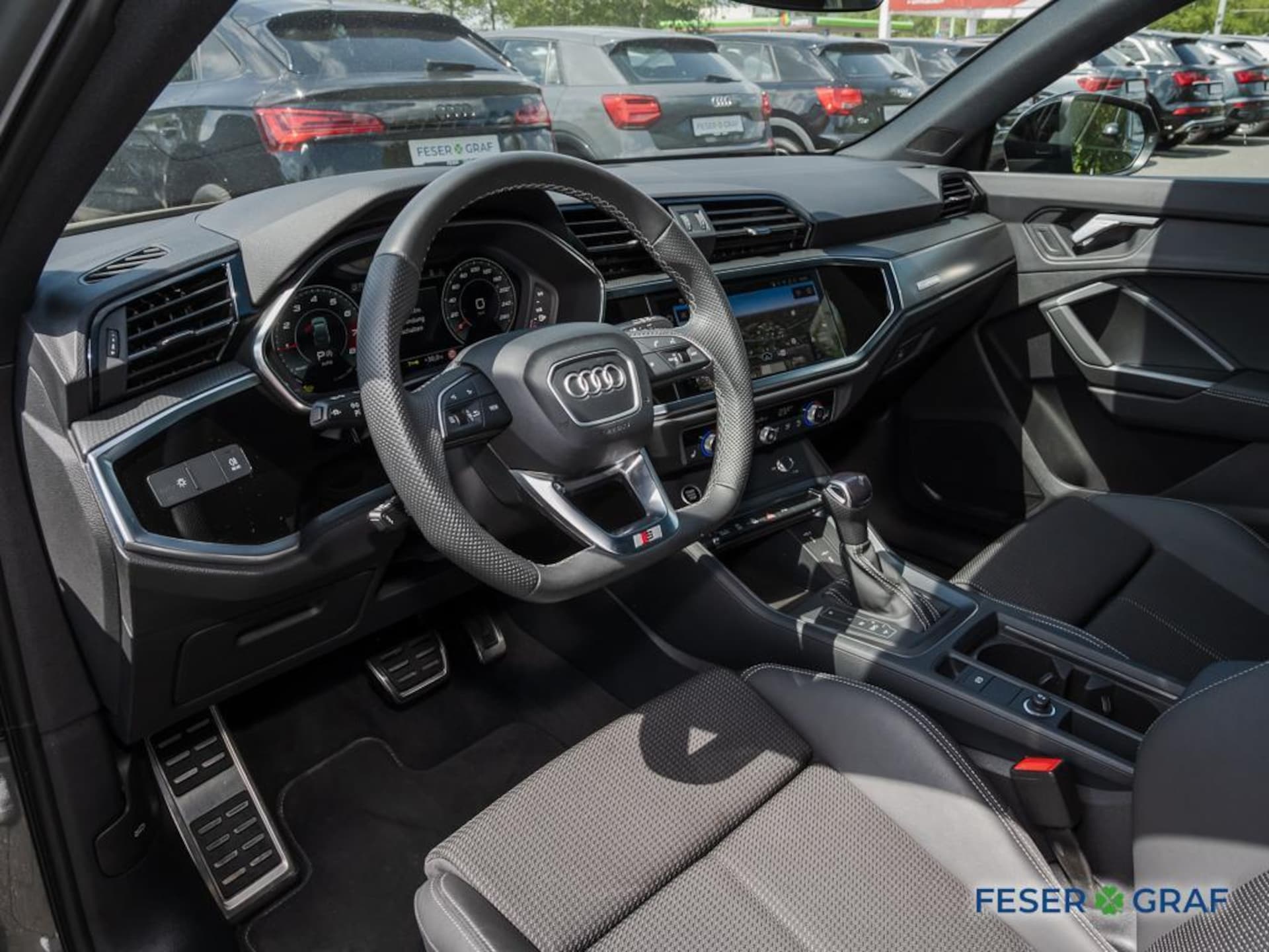Audi Q3 Sportback S line