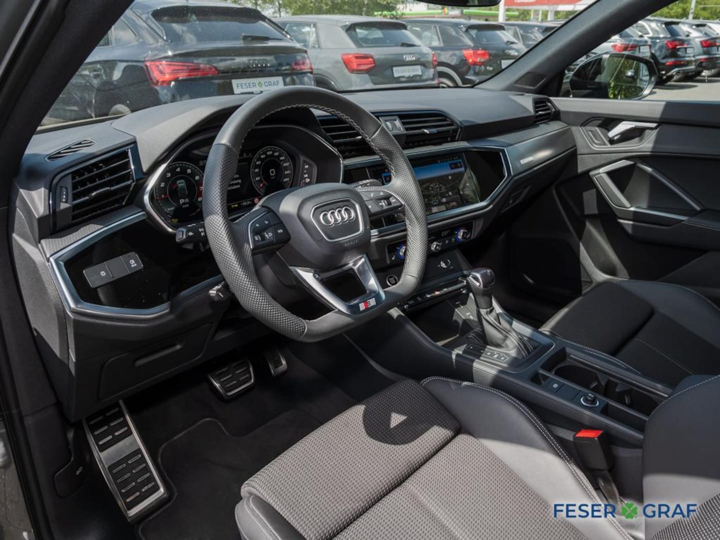Bild über Audi Q3 Sportback S line 35 TFSI S tronic - für weitere Informationen kontaktieren Sie den Audi Partner