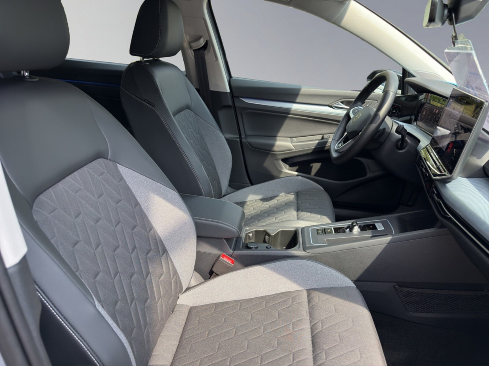 Volkswagen Golf Variant – Bild 17