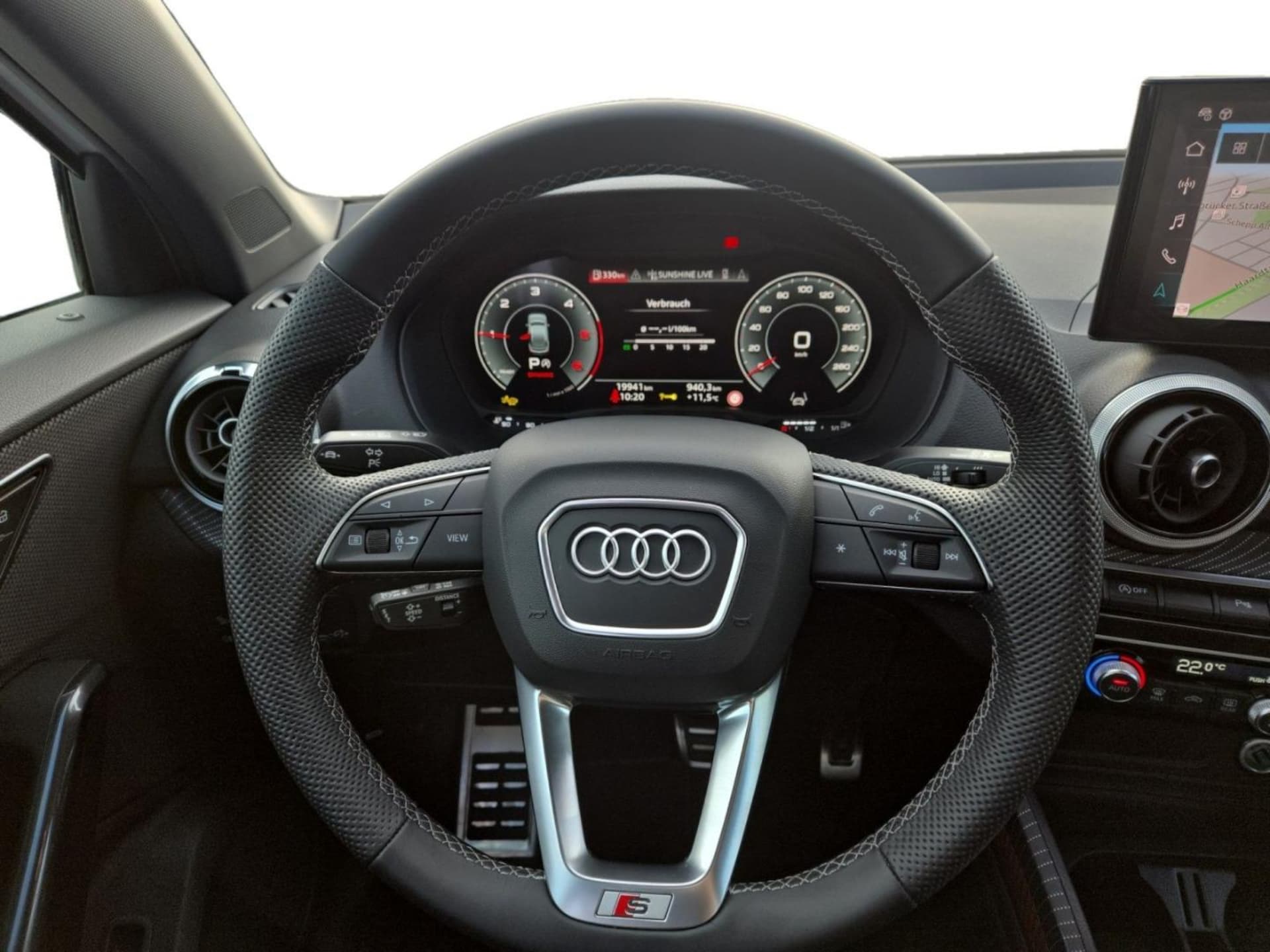 Audi Q2 S line