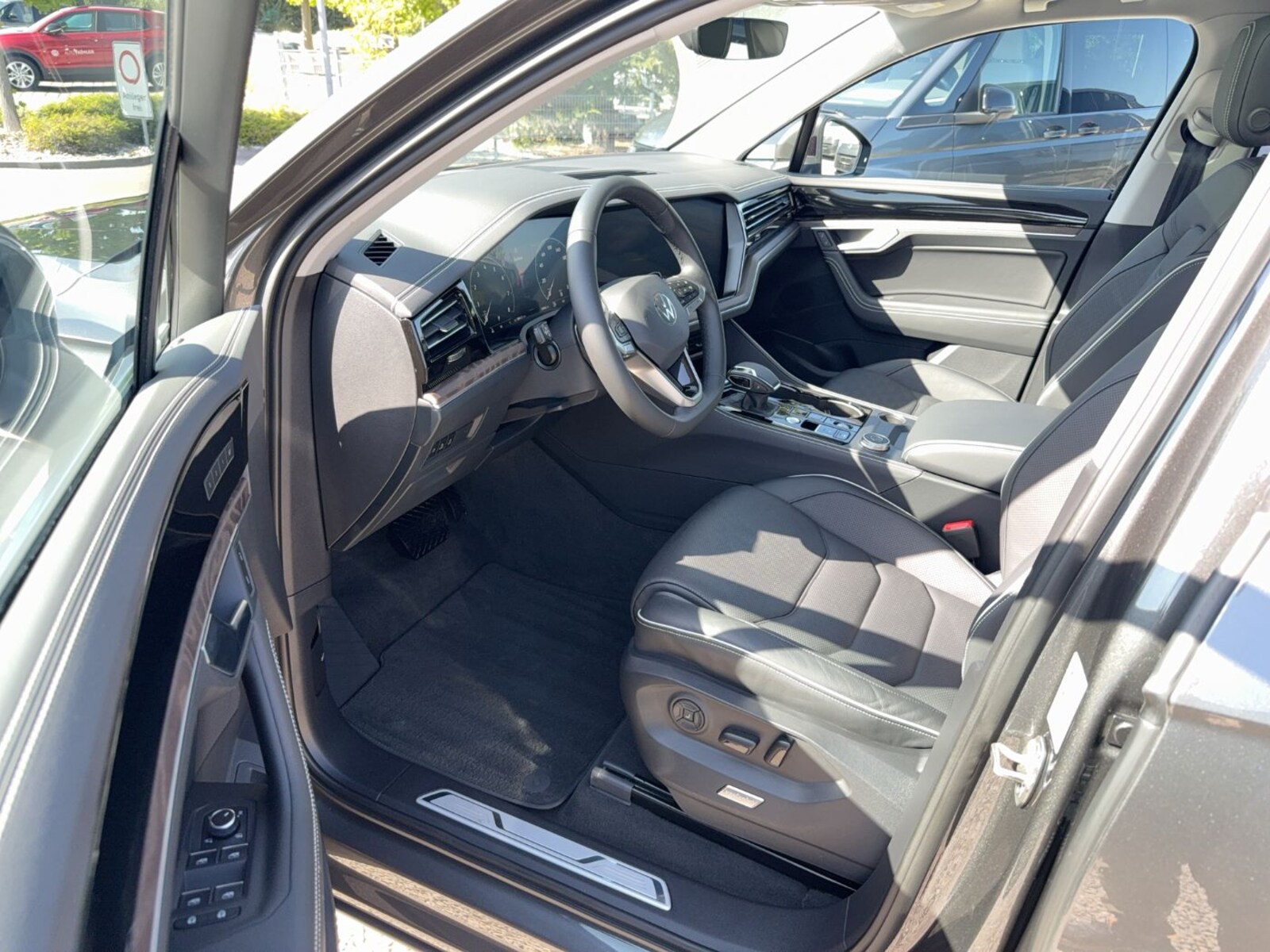 Volkswagen Touareg – Bild 21