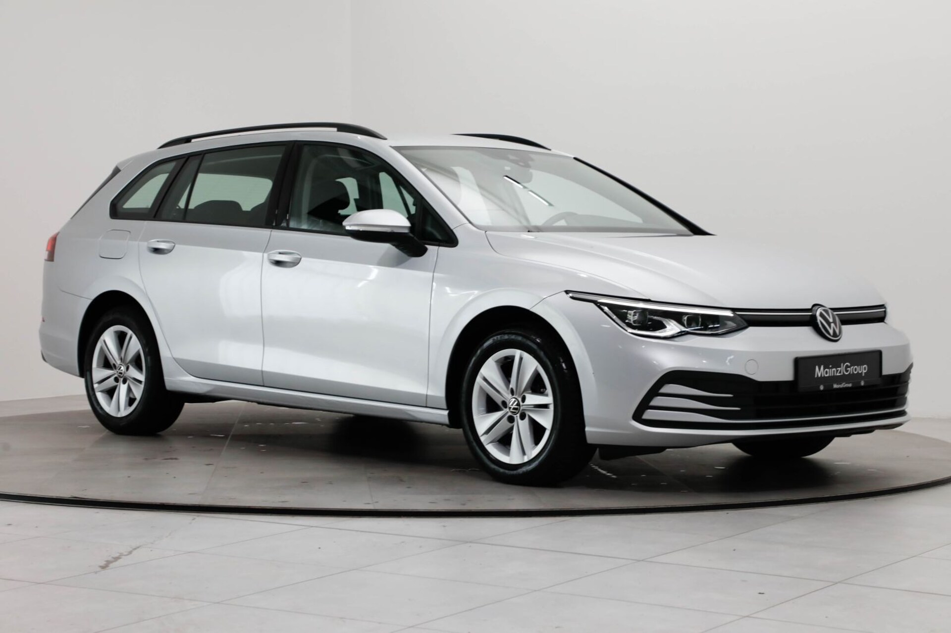 Volkswagen Golf Variant Life