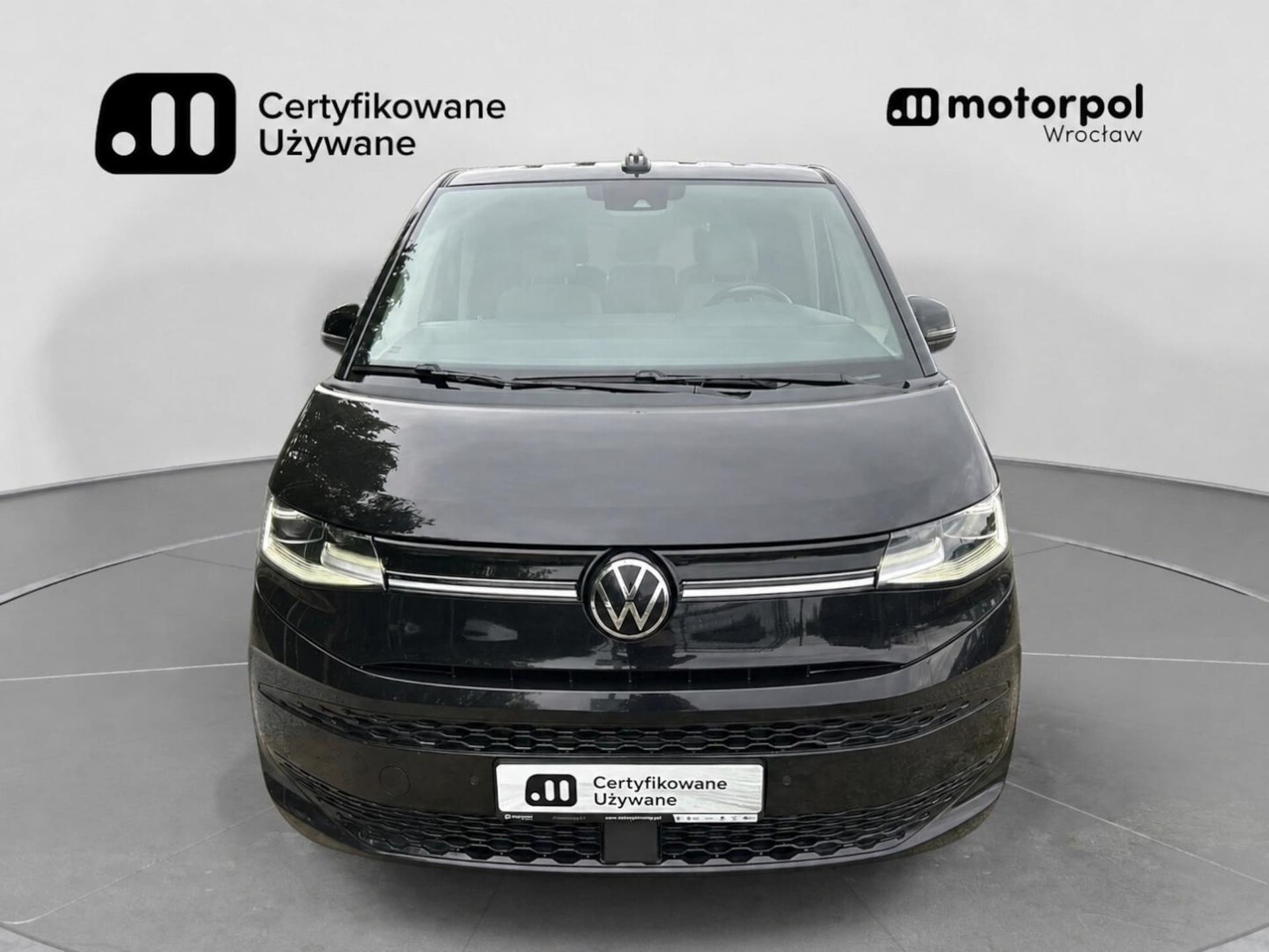 Volkswagen Multivan długi rozstaw osi Life