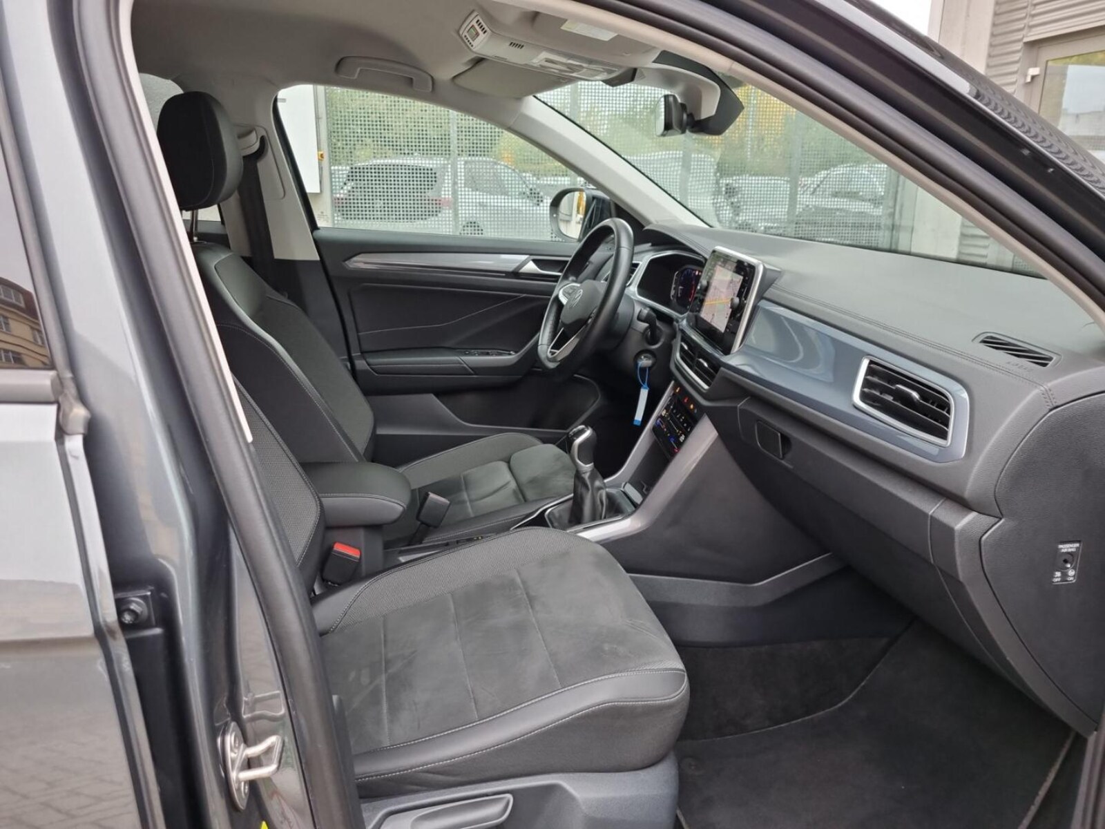 Volkswagen T-Roc – Bild 15