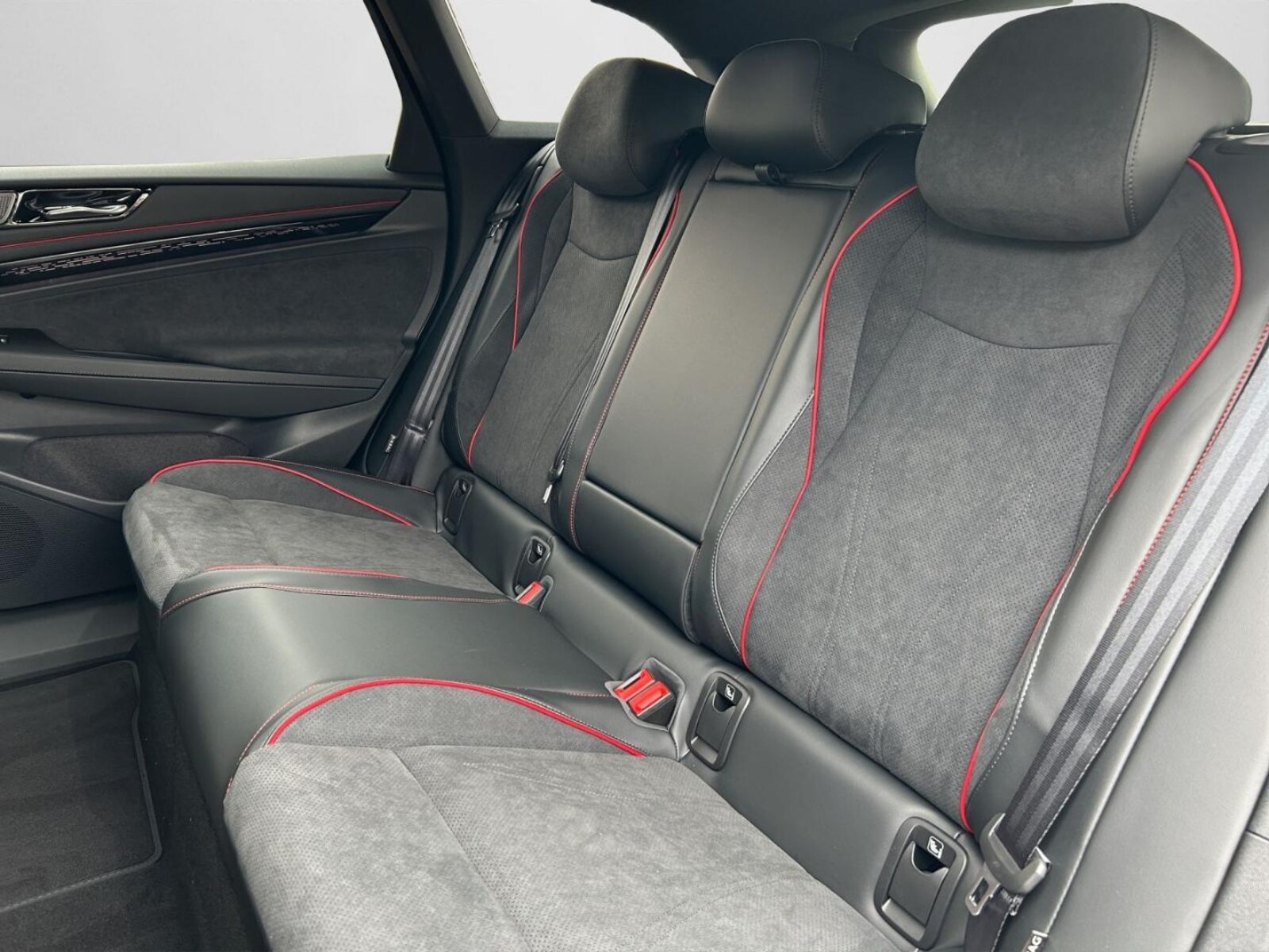 Volkswagen ID.7 Tourer – Bild 14