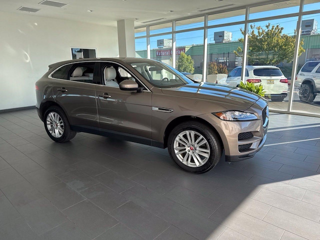 2017 Jaguar F-PACE