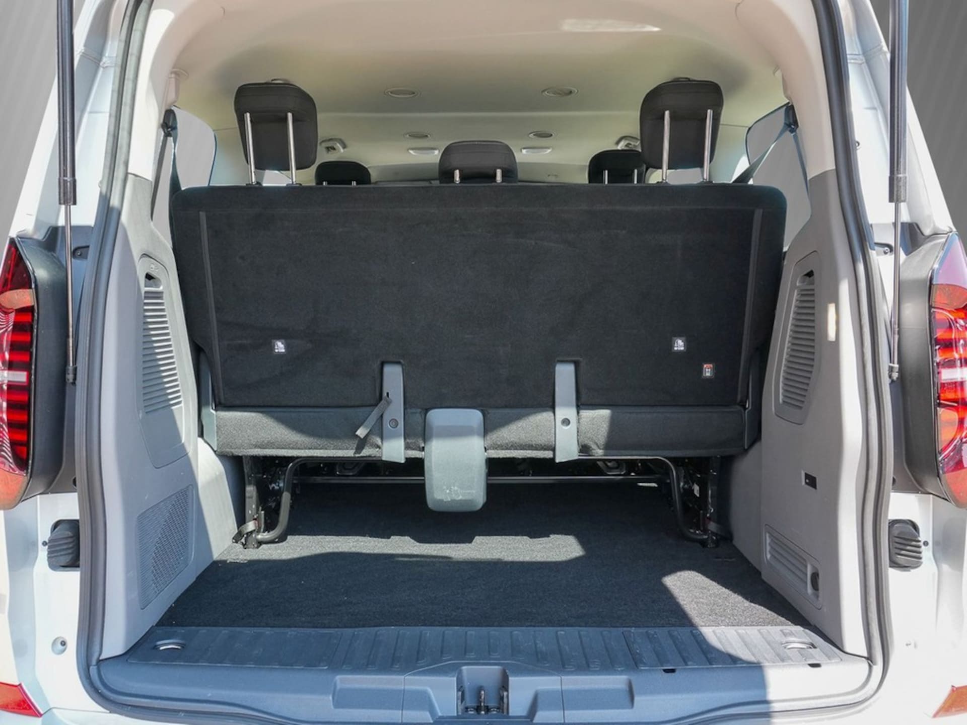 Volkswagen Caravelle Life
