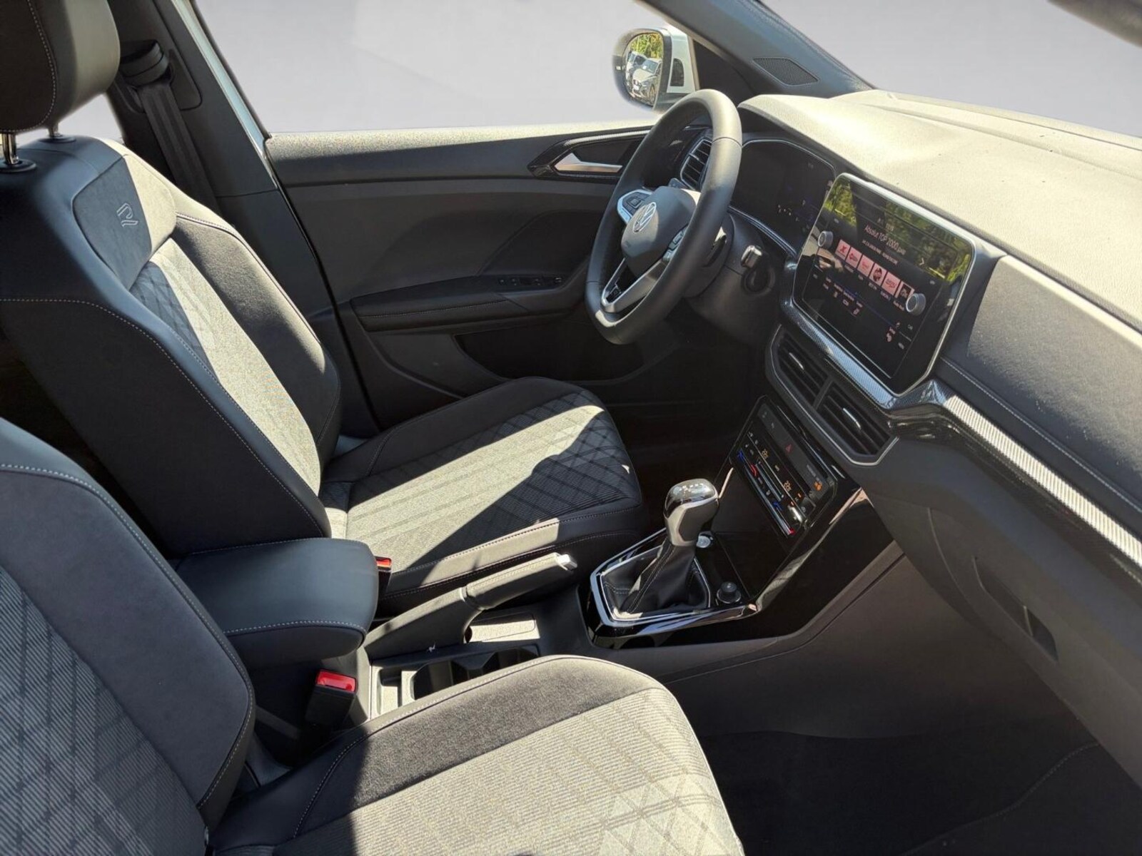 Volkswagen T-Cross – Bild 10