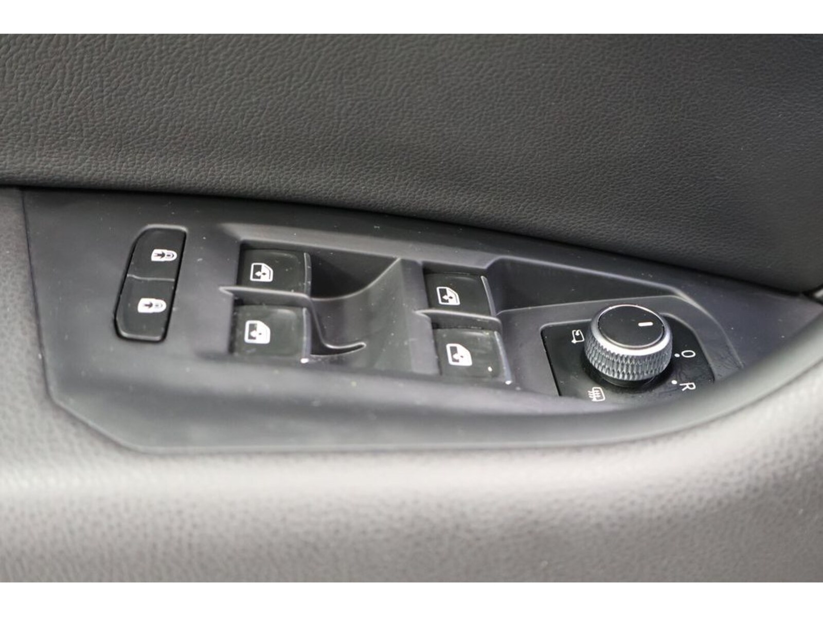 Volkswagen Touareg – Bild 20