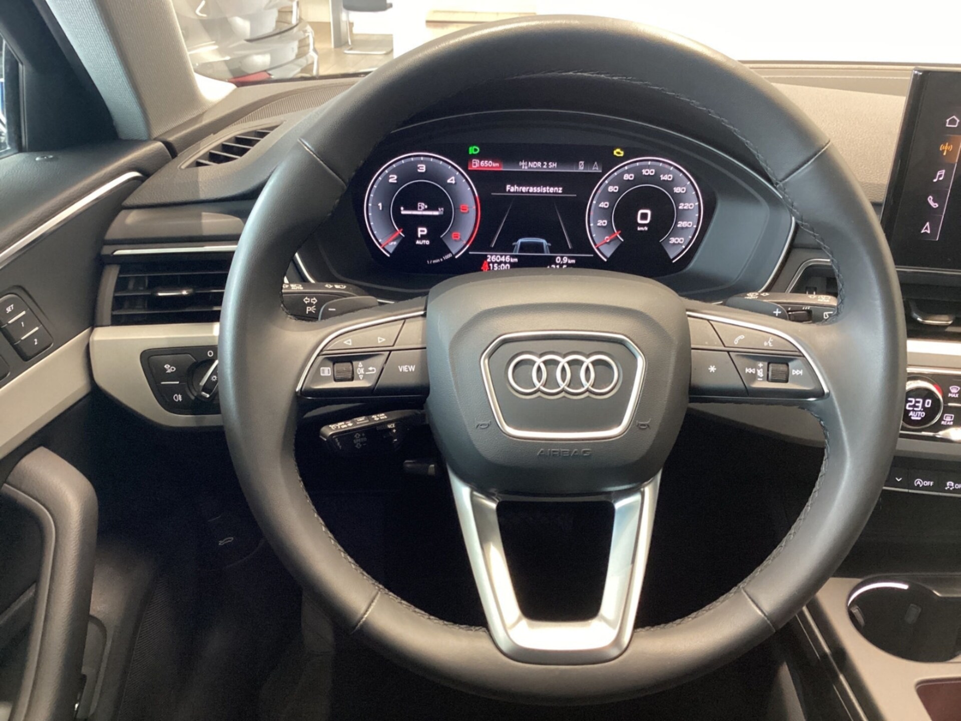Audi A4 Avant S line