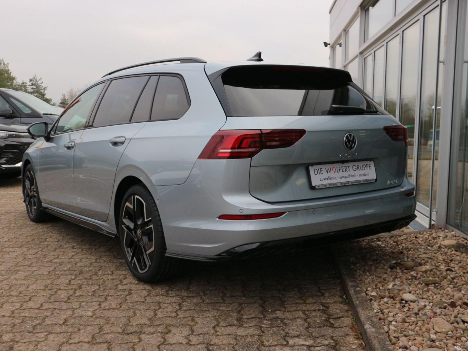 Volkswagen Golf Variant R-Line