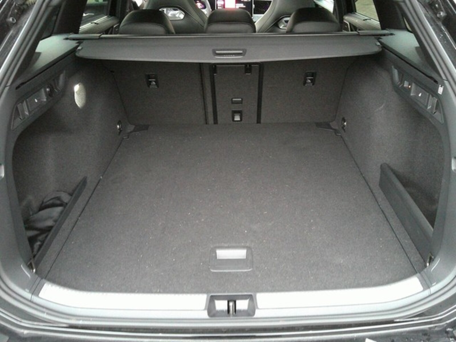 Volkswagen Passat – Bild 16