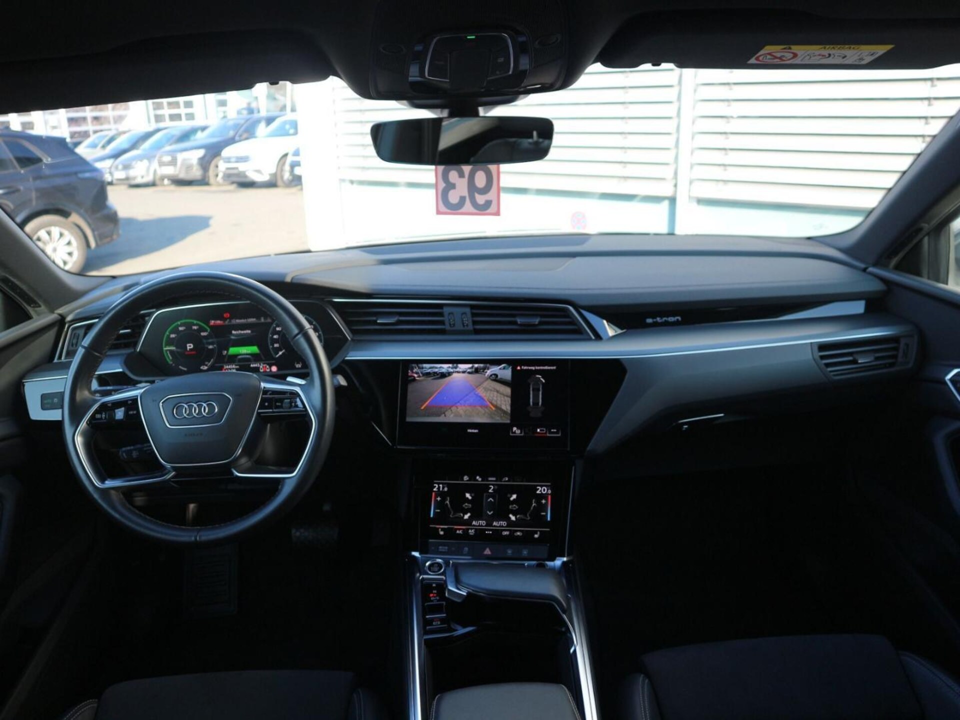 Audi Q8 Sportback e-tron Advanced