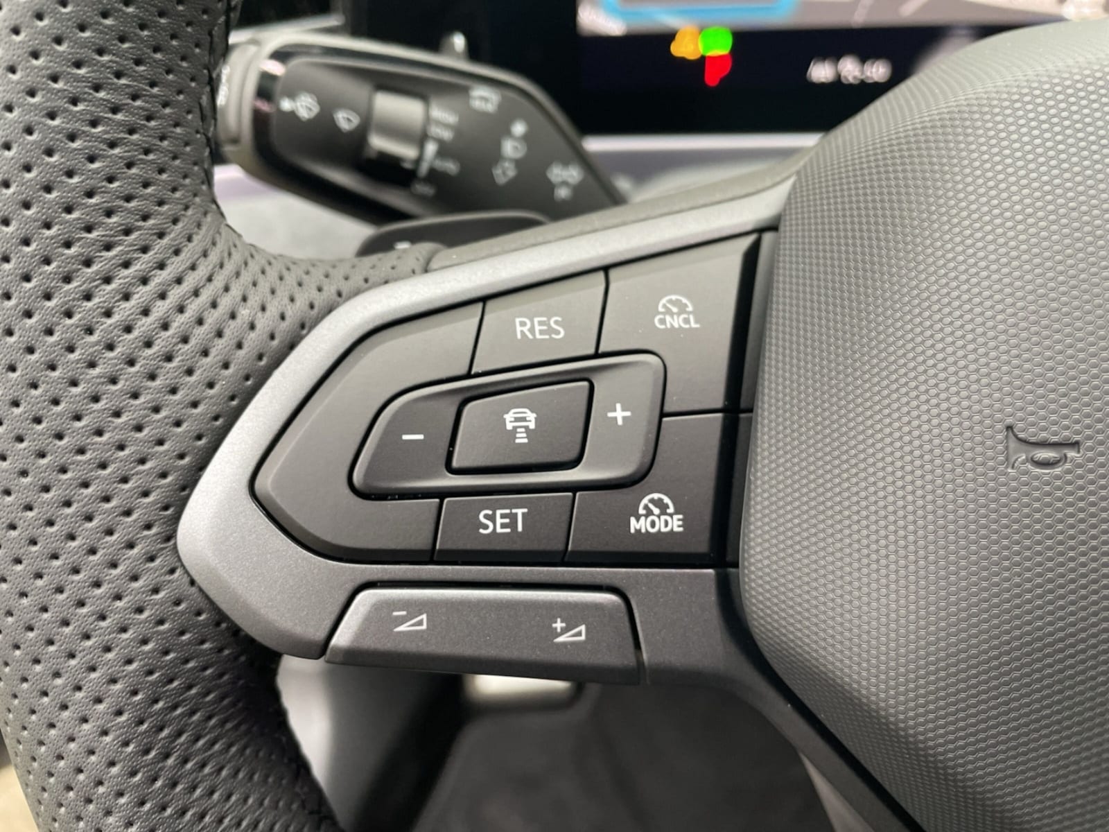 Volkswagen Passat – Bild 13
