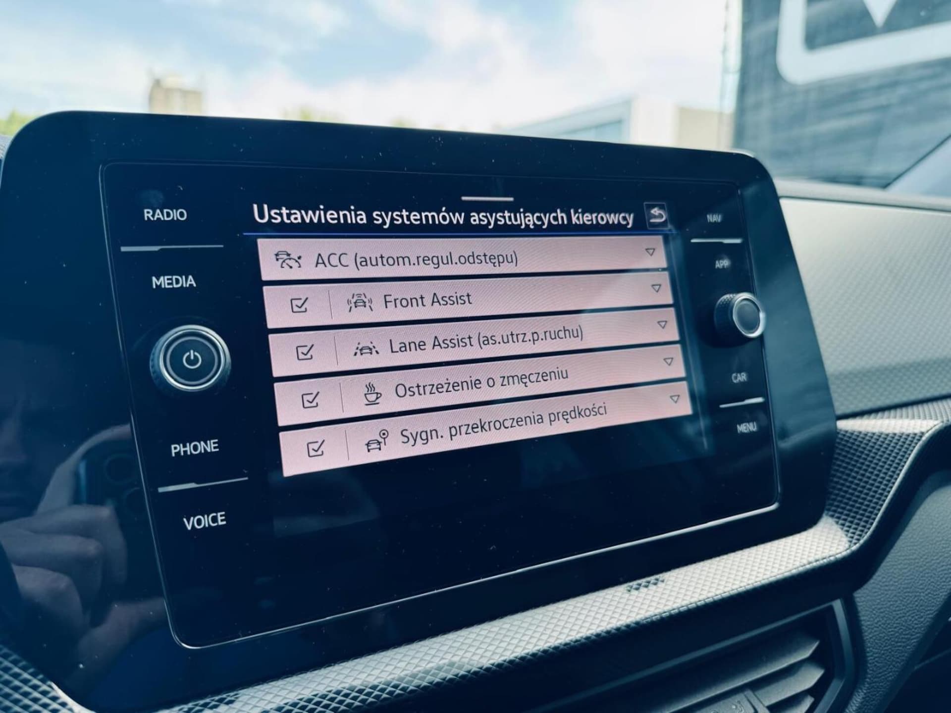 Volkswagen T-Cross Life Plus