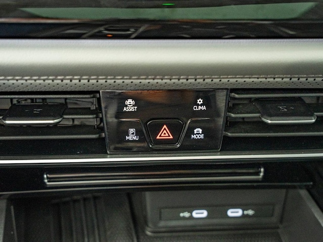 2025 Volkswagen Atlas Atlas Peak Edition - Photo 37