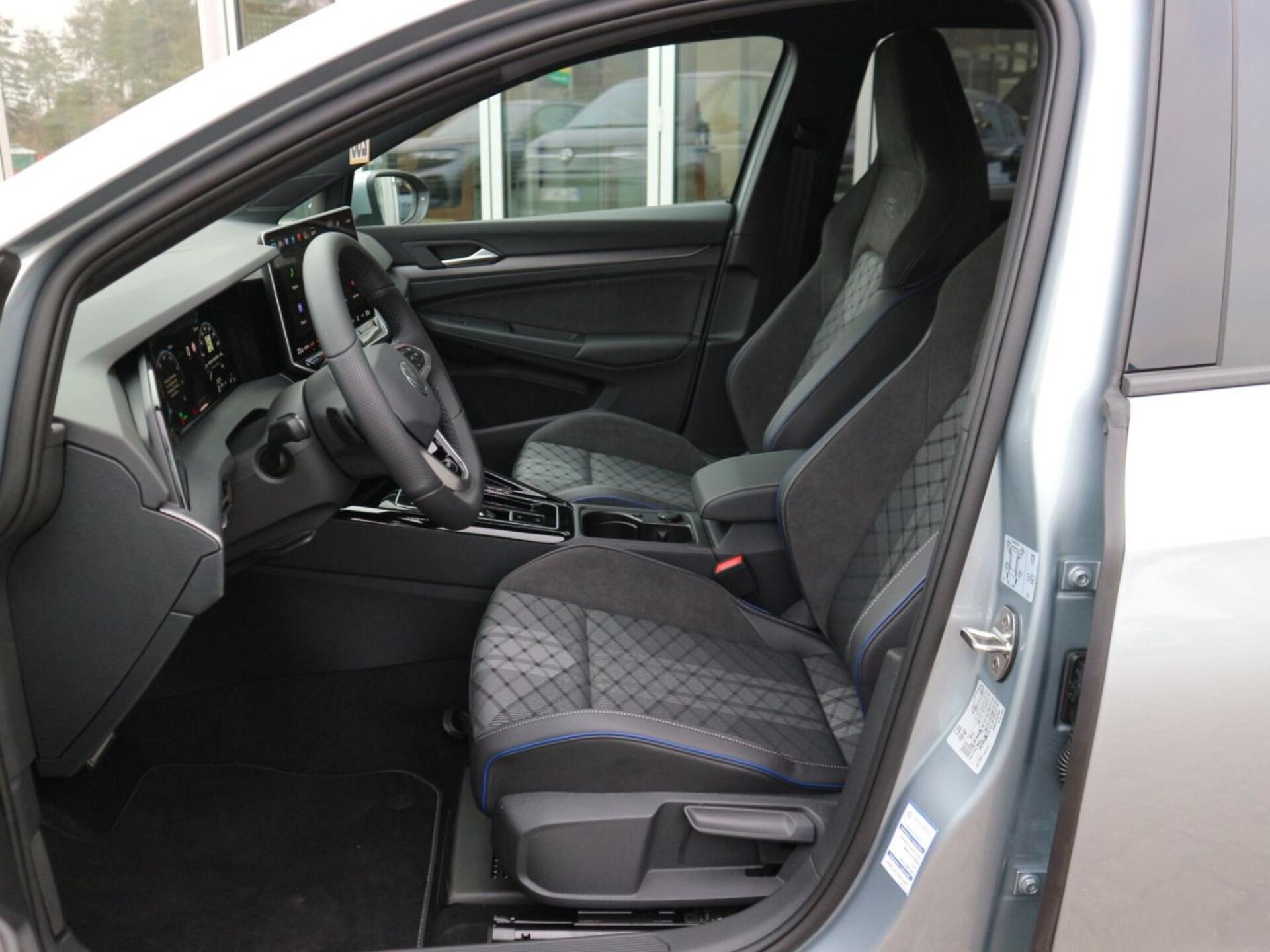 Volkswagen Golf Variant R-Line