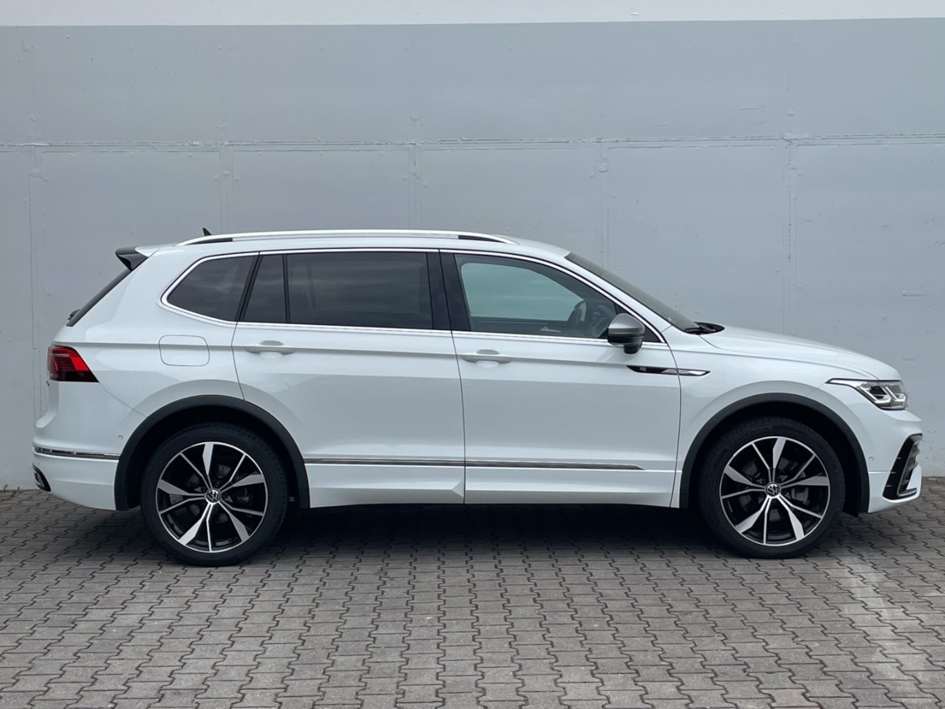 Volkswagen Tiguan Allspace R-Line