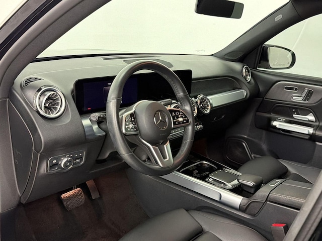 2023 Mercedes-Benz GLB 250