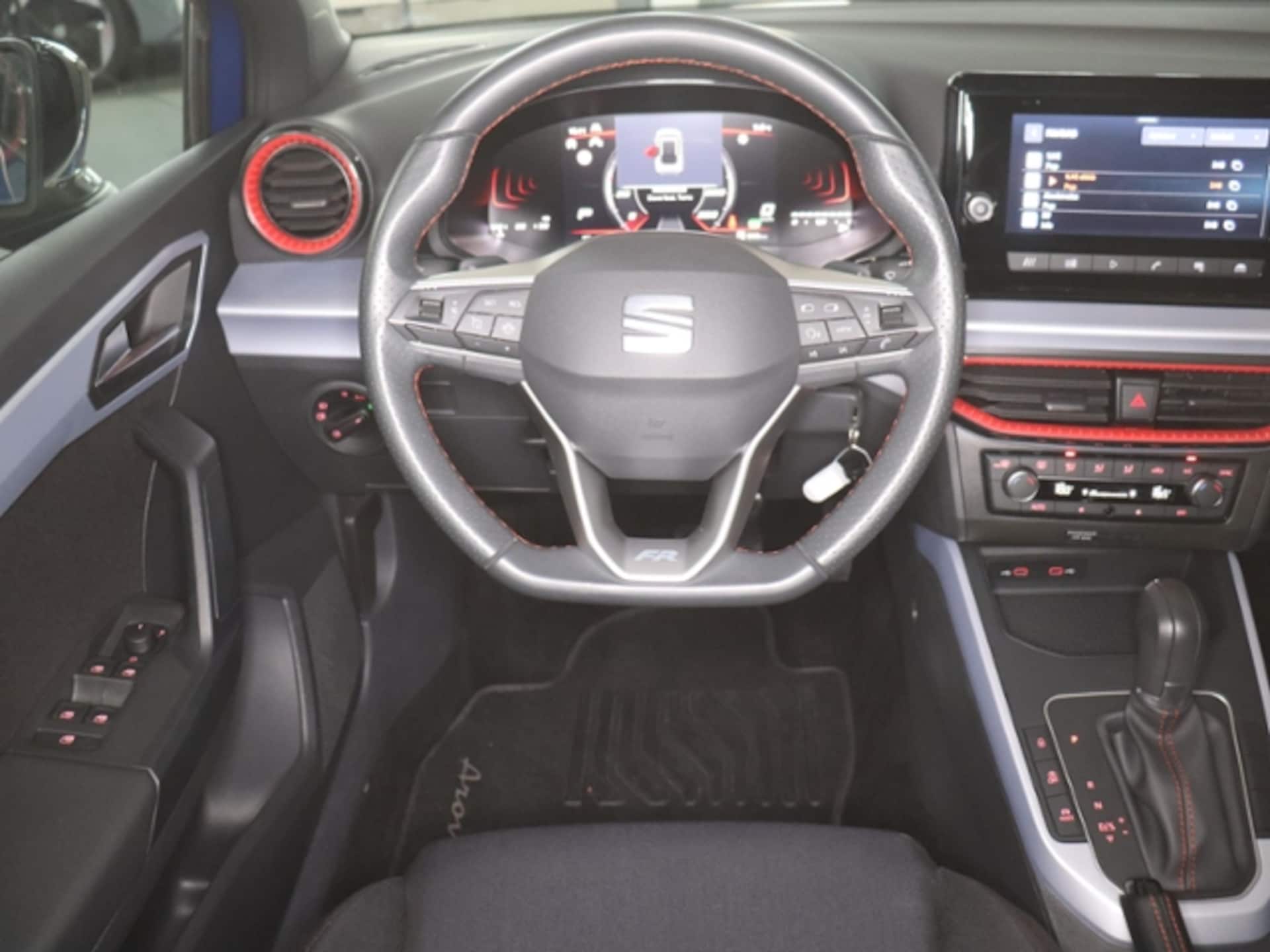 SEAT Arona FR