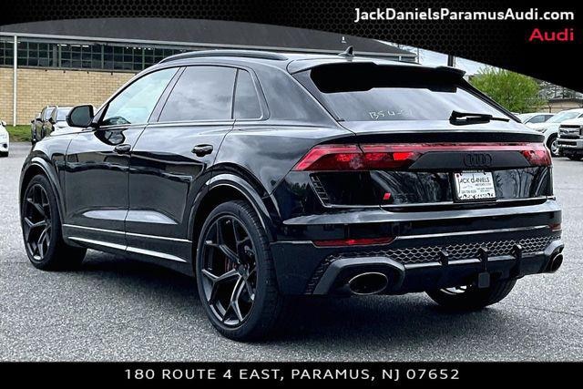 2026 Audi RS Q8 SUV performance