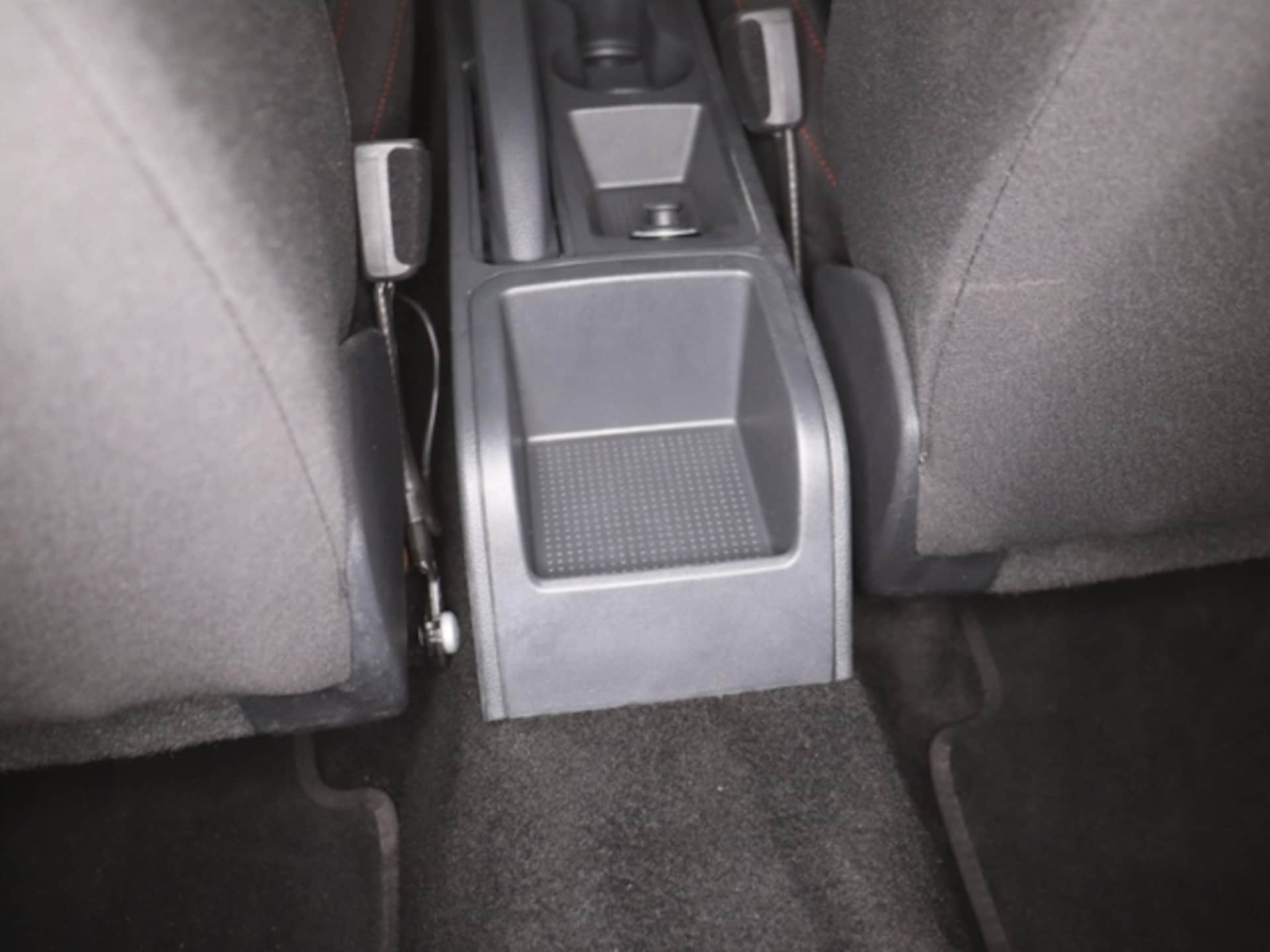 SEAT Arona FR