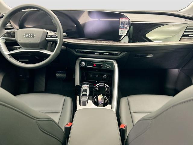 2025 Audi Q5 Premium Plus - Photo 13