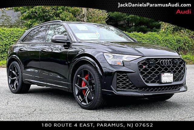 2026 Audi RS Q8 SUV performance