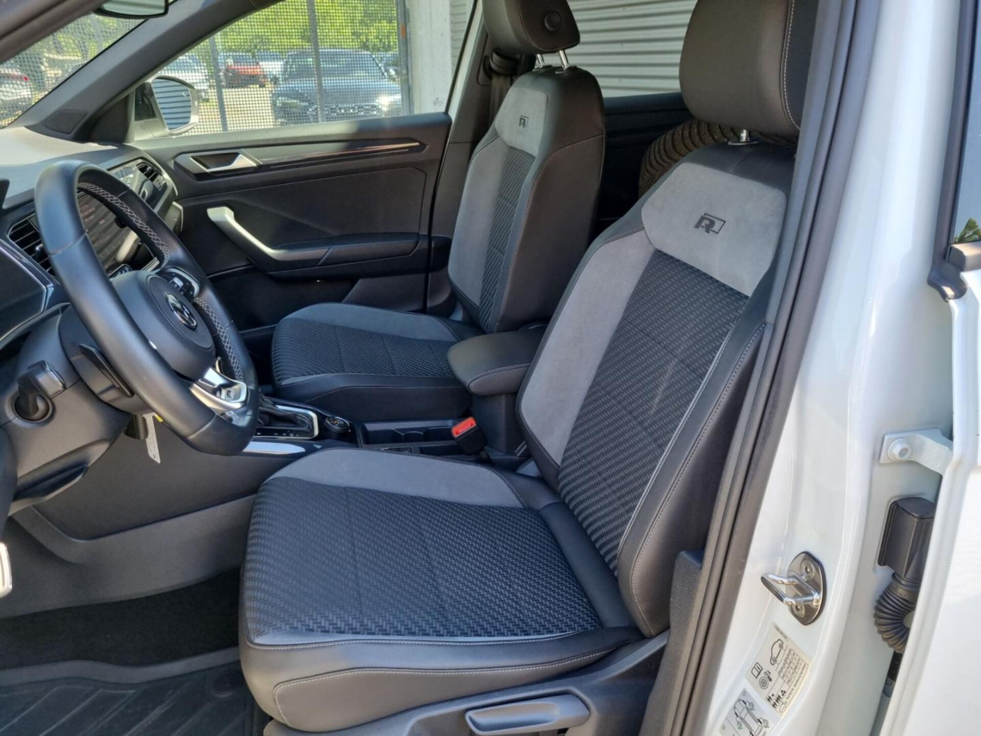 Volkswagen T-Roc Sport