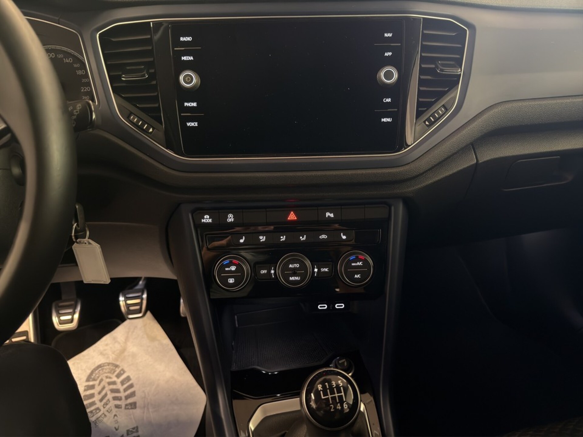 Volkswagen T-Roc United