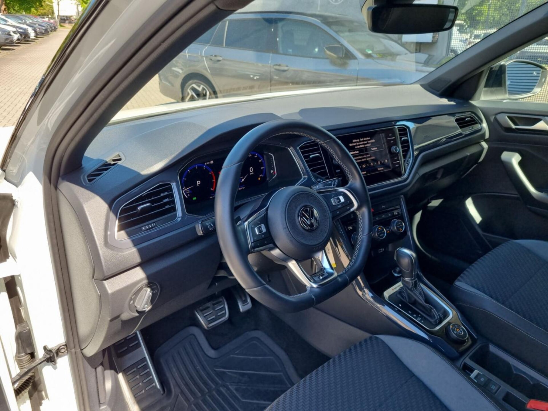 Volkswagen T-Roc Sport