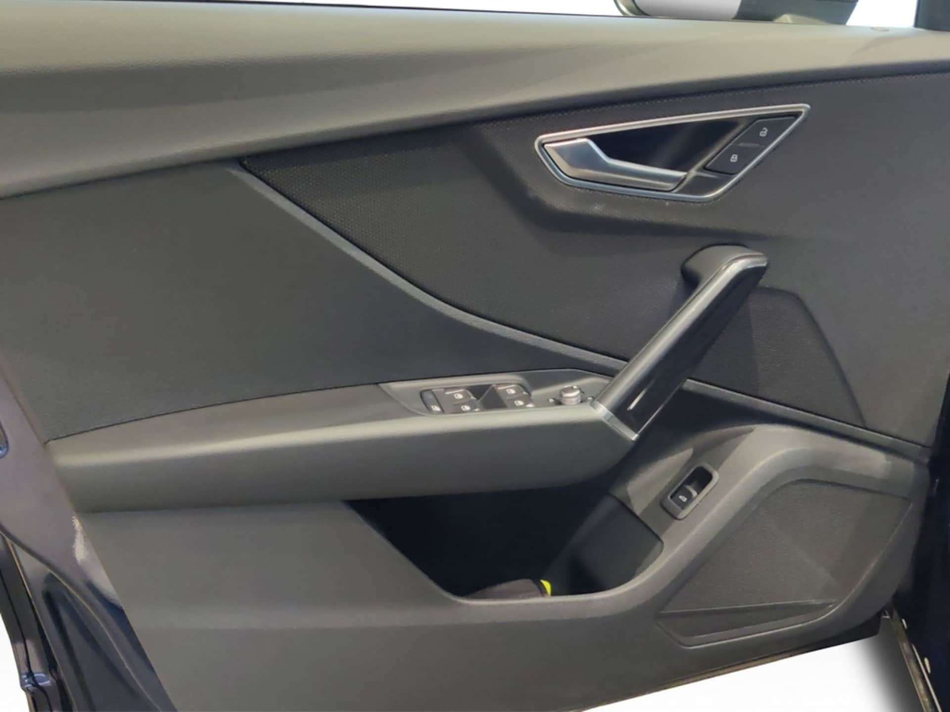 Audi Q2 S line