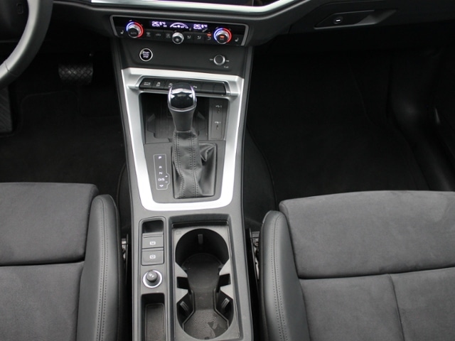 Image about Audi Q3 Sportback S line 40 TFSI quattro S tronic