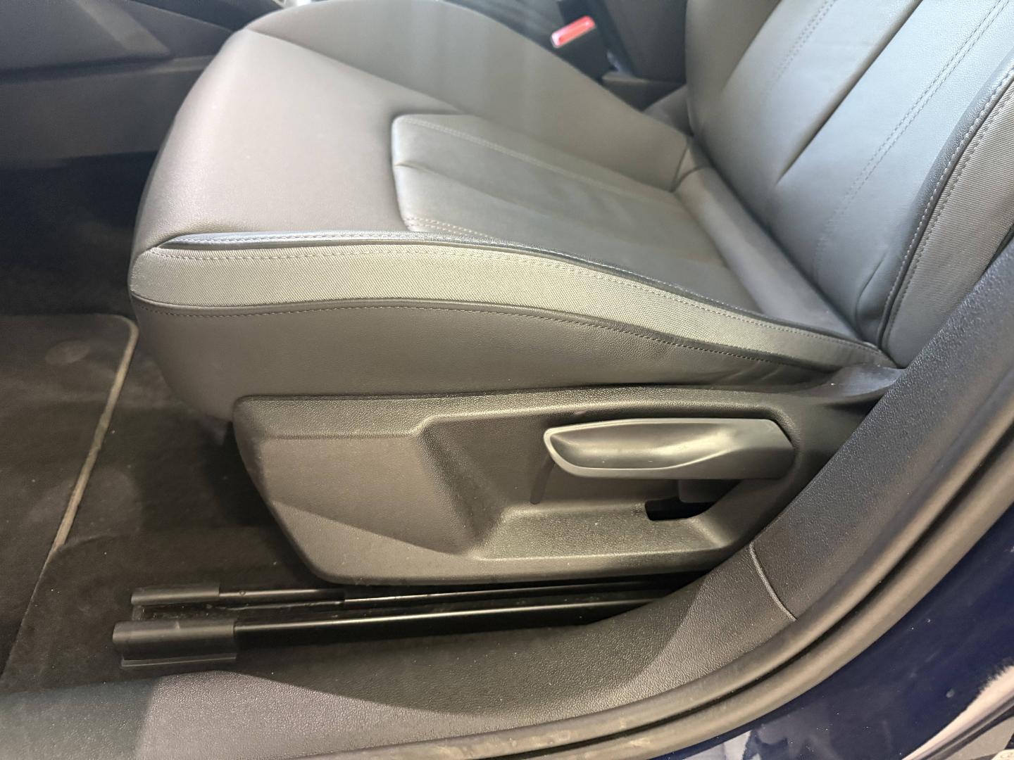 Image about Audi A1 allstreet Avus 35 TFSI 110 kW (150 ch) S tronic