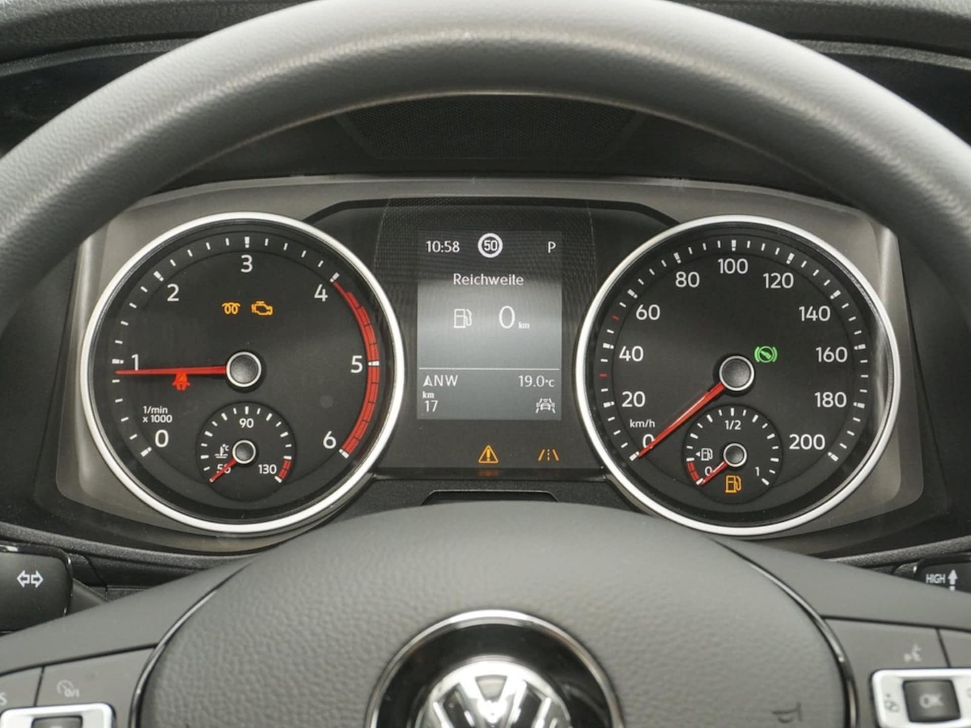 Volkswagen Grand California 600