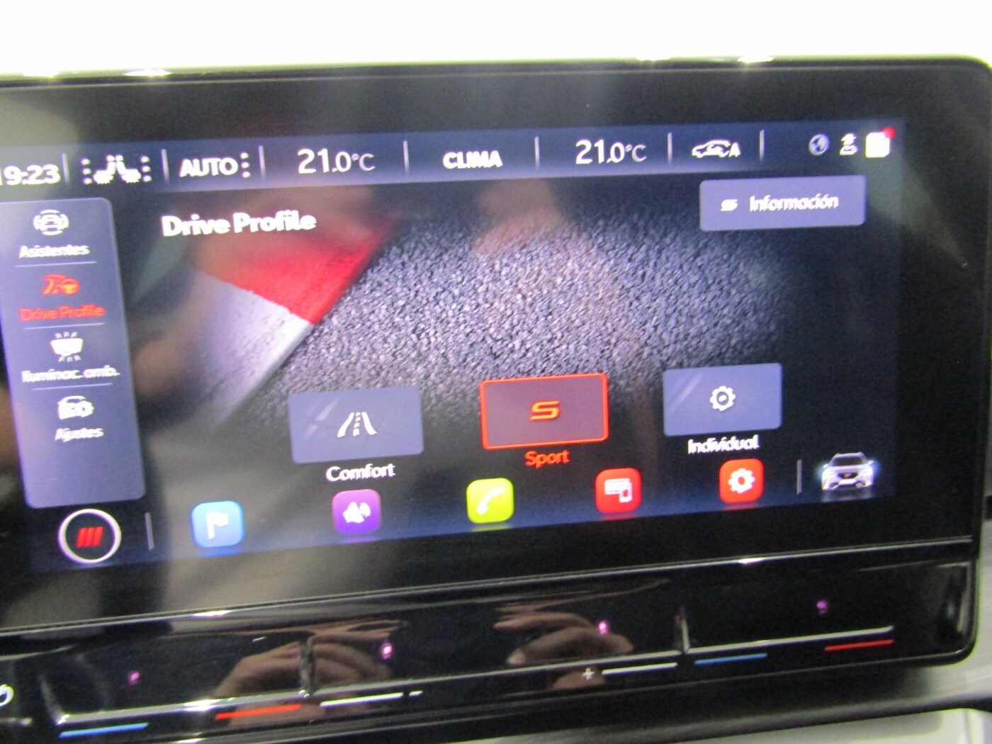 CUPRA Formentor 1.5 TSI DSG 110 kW (150 CV) — photo 25