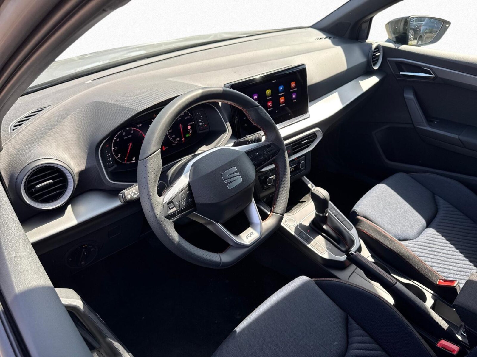 SEAT Arona – Bild 8