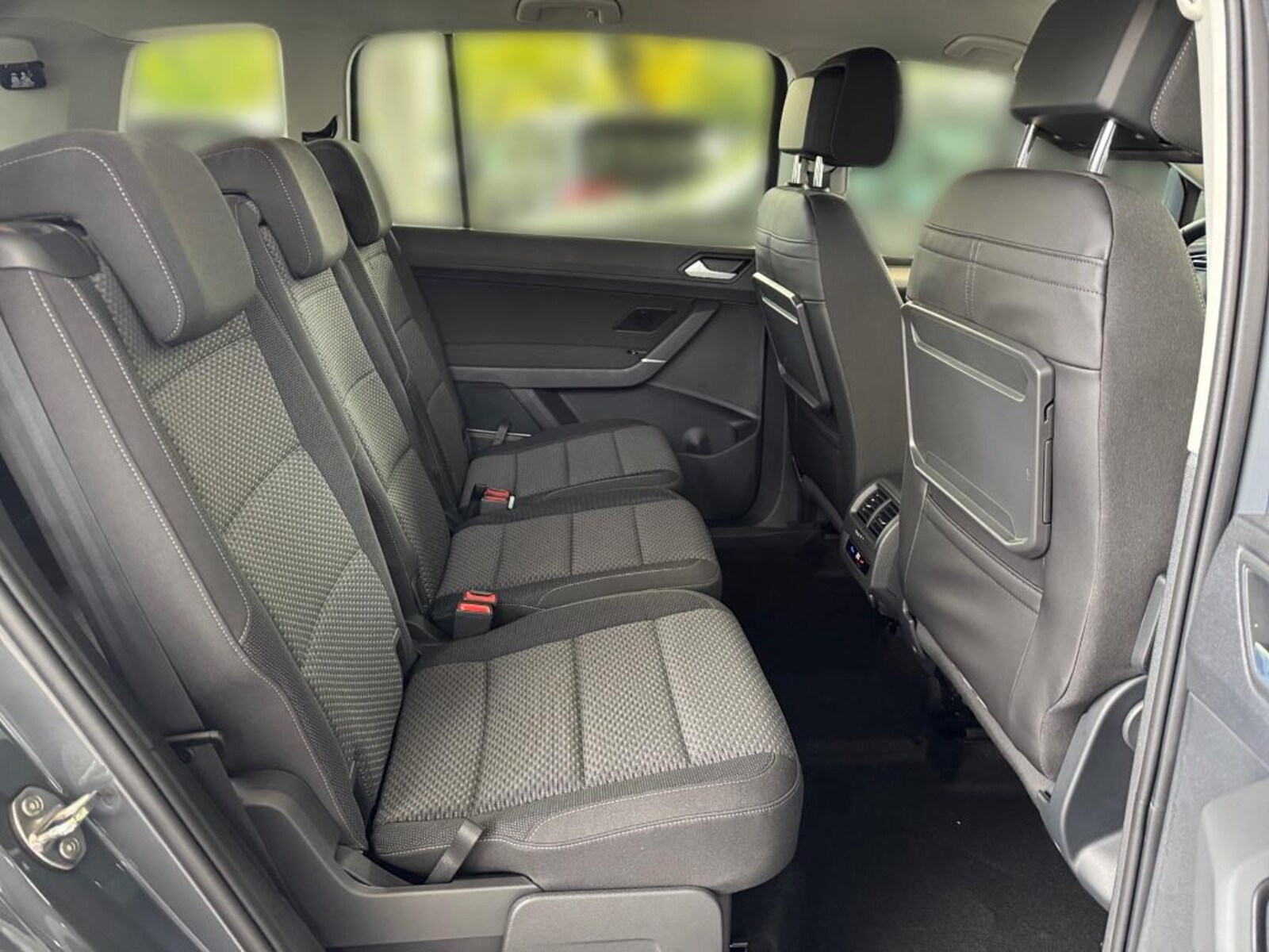 Volkswagen Touran – Bild 11