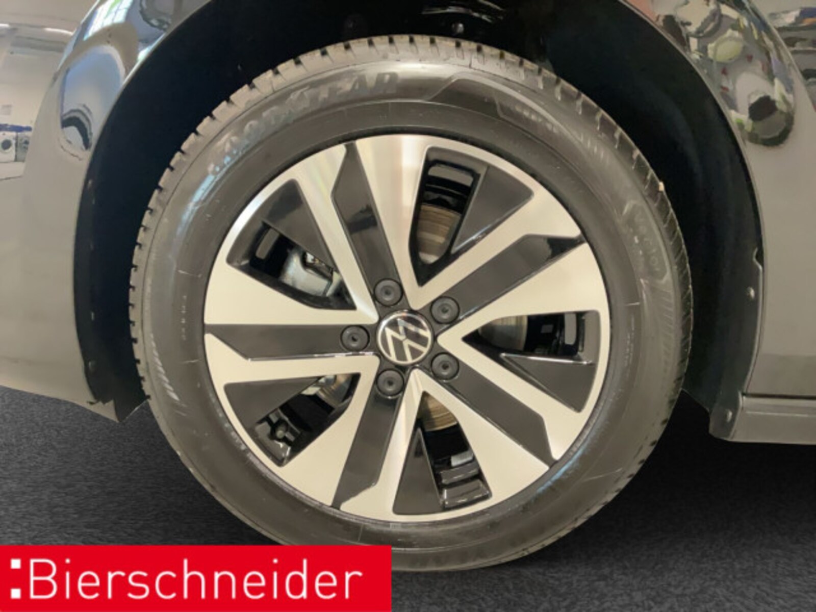 Volkswagen Golf – Bild 8
