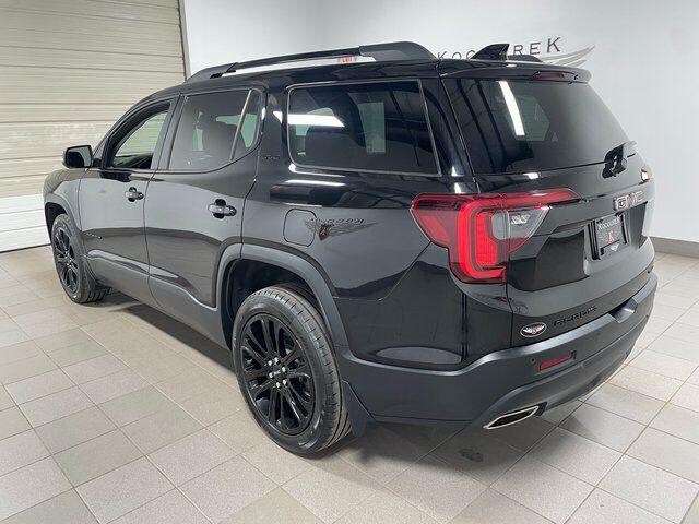 2023 GMC Acadia