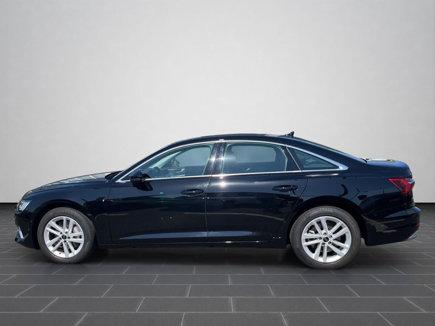 Bild über Audi A6 Limousine advanced 45 TFSI S tronic - für weitere Informationen kontaktieren Sie den Audi Partner