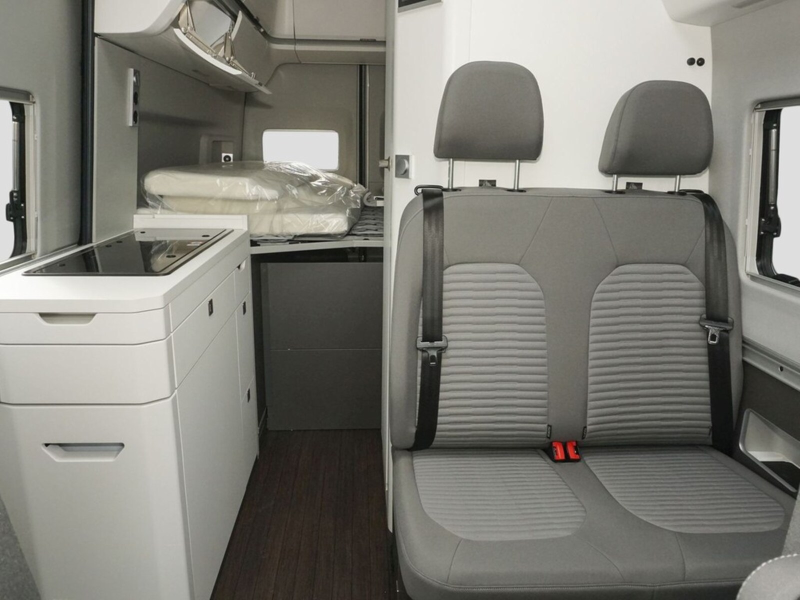 Volkswagen Grand California 600 – Bild 14