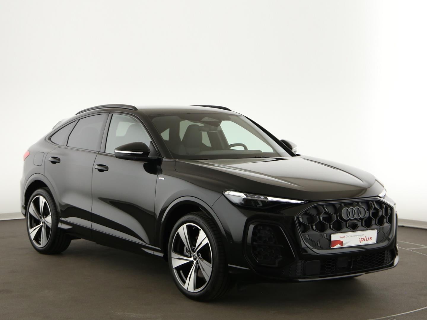 Bild über Audi Q5 Sportback TDI quattro 150 kW S tronic - für weitere Informationen kontaktieren Sie den Audi Partner