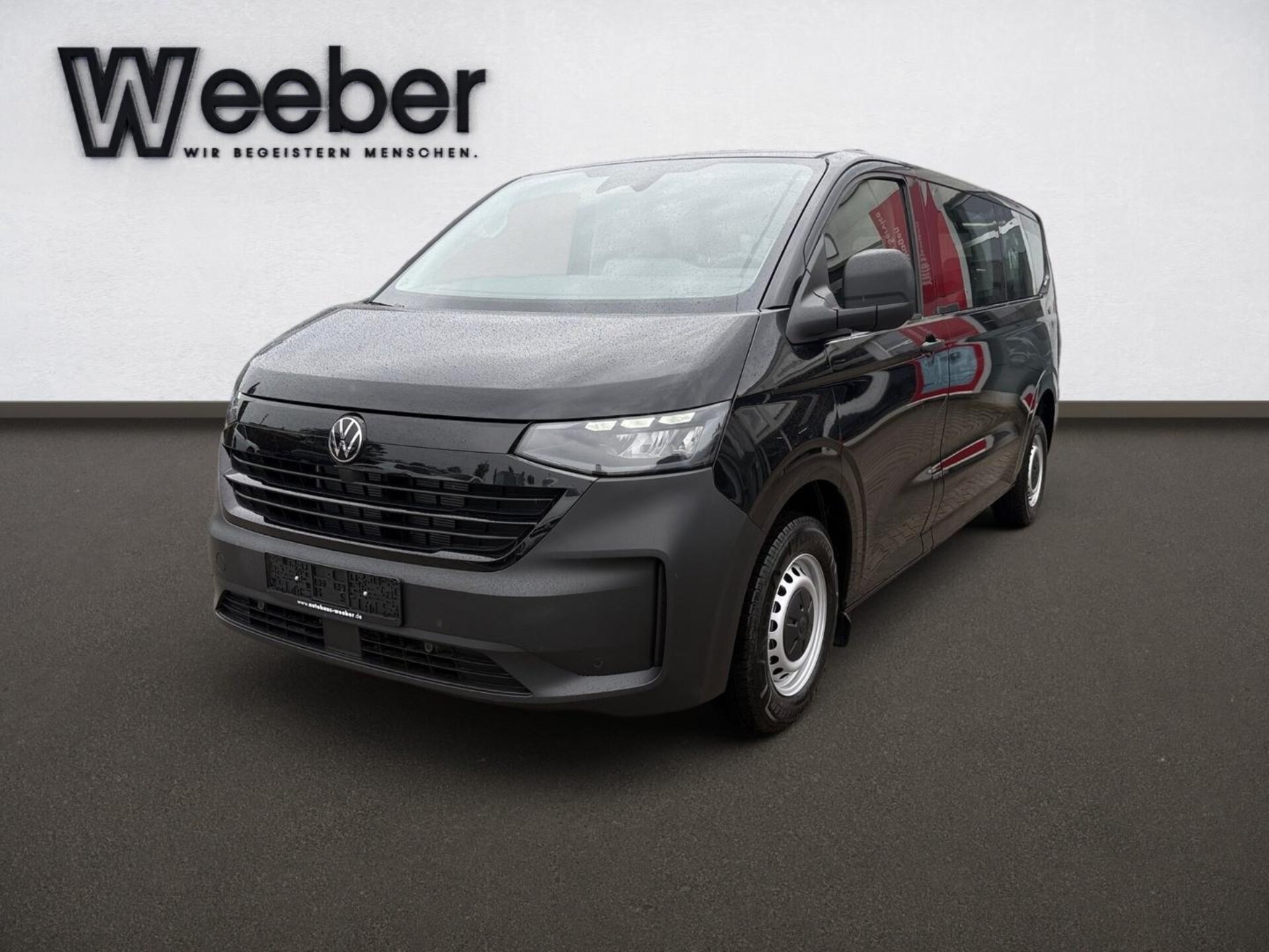 Volkswagen Transporter Kombi langer Radstand