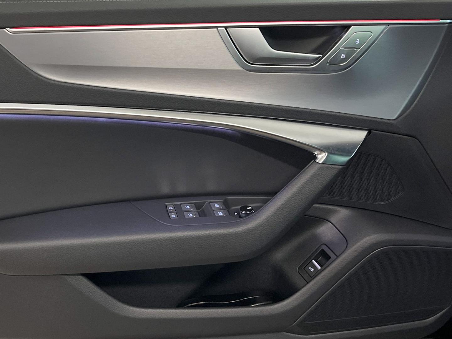 Image about Audi A6 Avant S line 45 TDI quattro S tronic