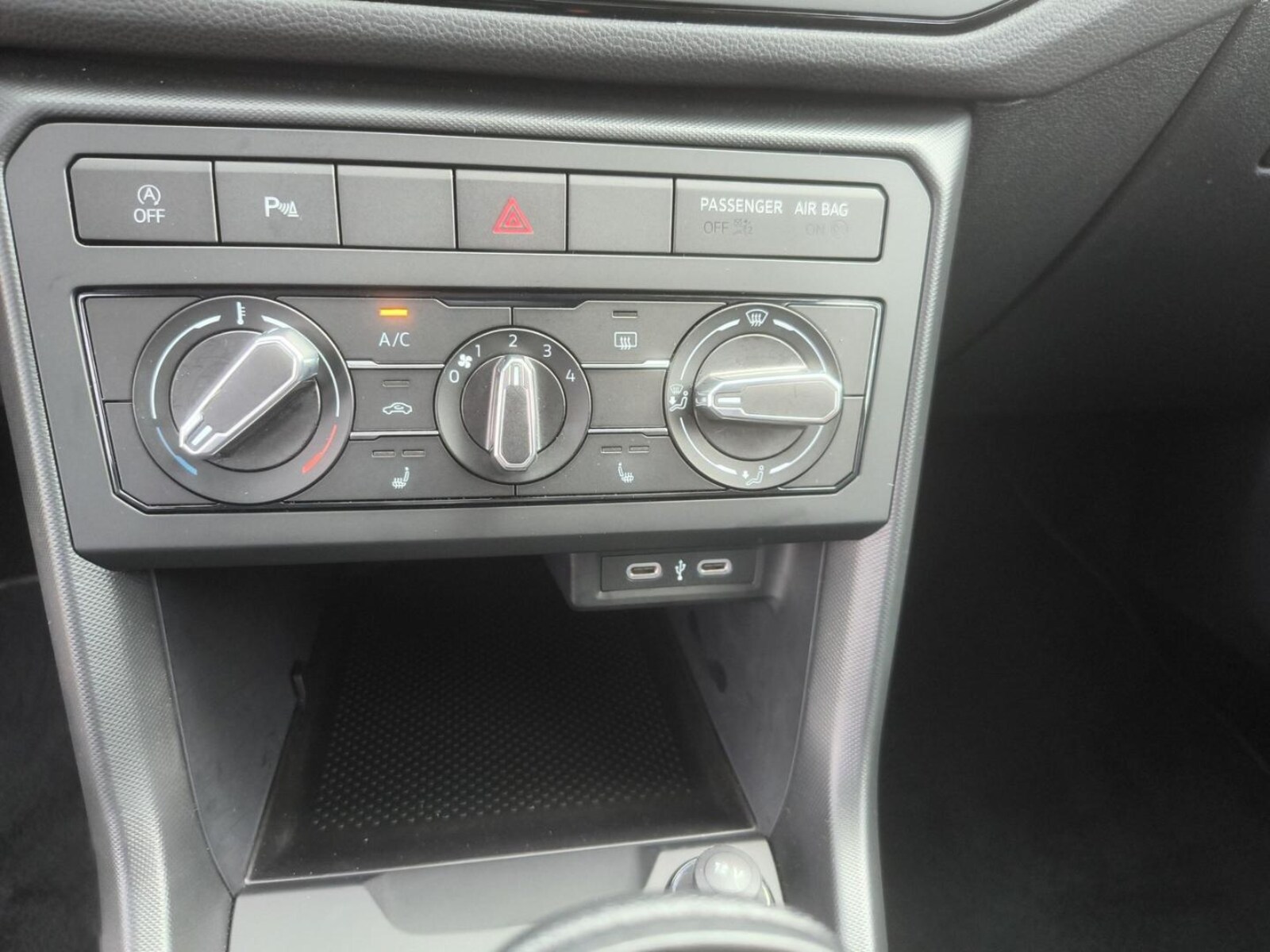 Volkswagen T-Cross – Bild 12