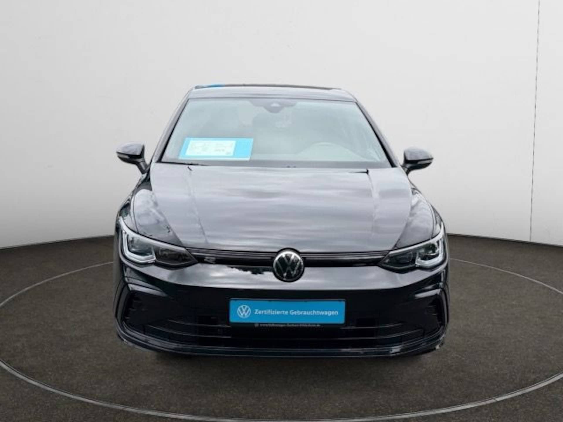 Volkswagen Golf R-Line