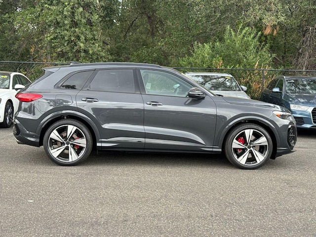 2026 Audi SQ5